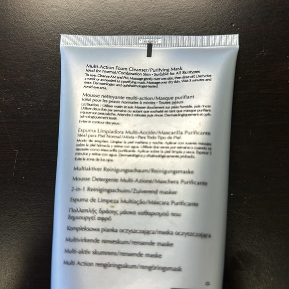 Estée Lauder Perfectly Clean 5 oz Multi Action Foam Cleanser 5 oz sealed New - Picture 6 of 8